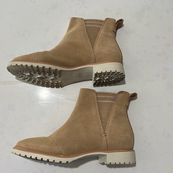 TOMS Suede Cleo Boots - Picture 7 of 13